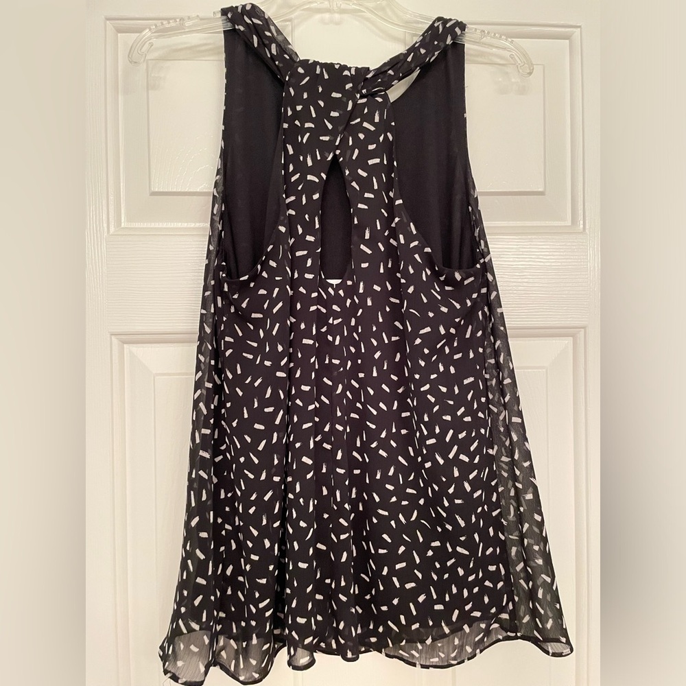Banana Republic Razorback blouse - Picture 3 of 4